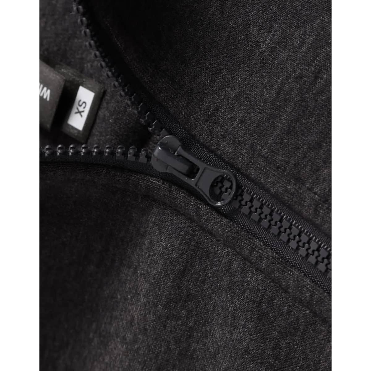 fl02_marlcharcoal_zipper