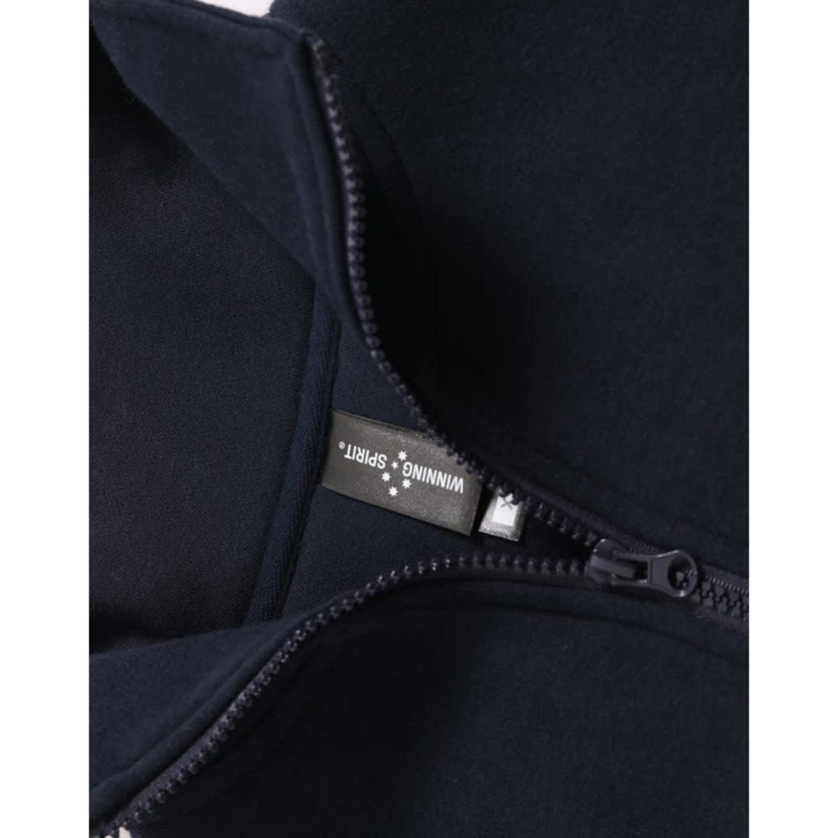 fl02_navy_neck