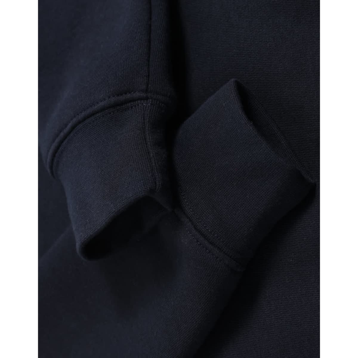fl02y_navy_cuffs