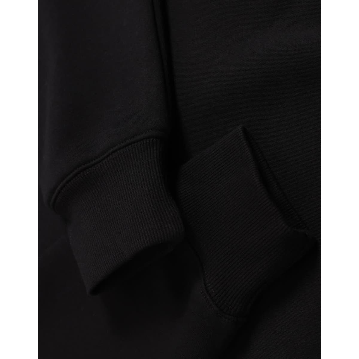 fl10_black_cuffs