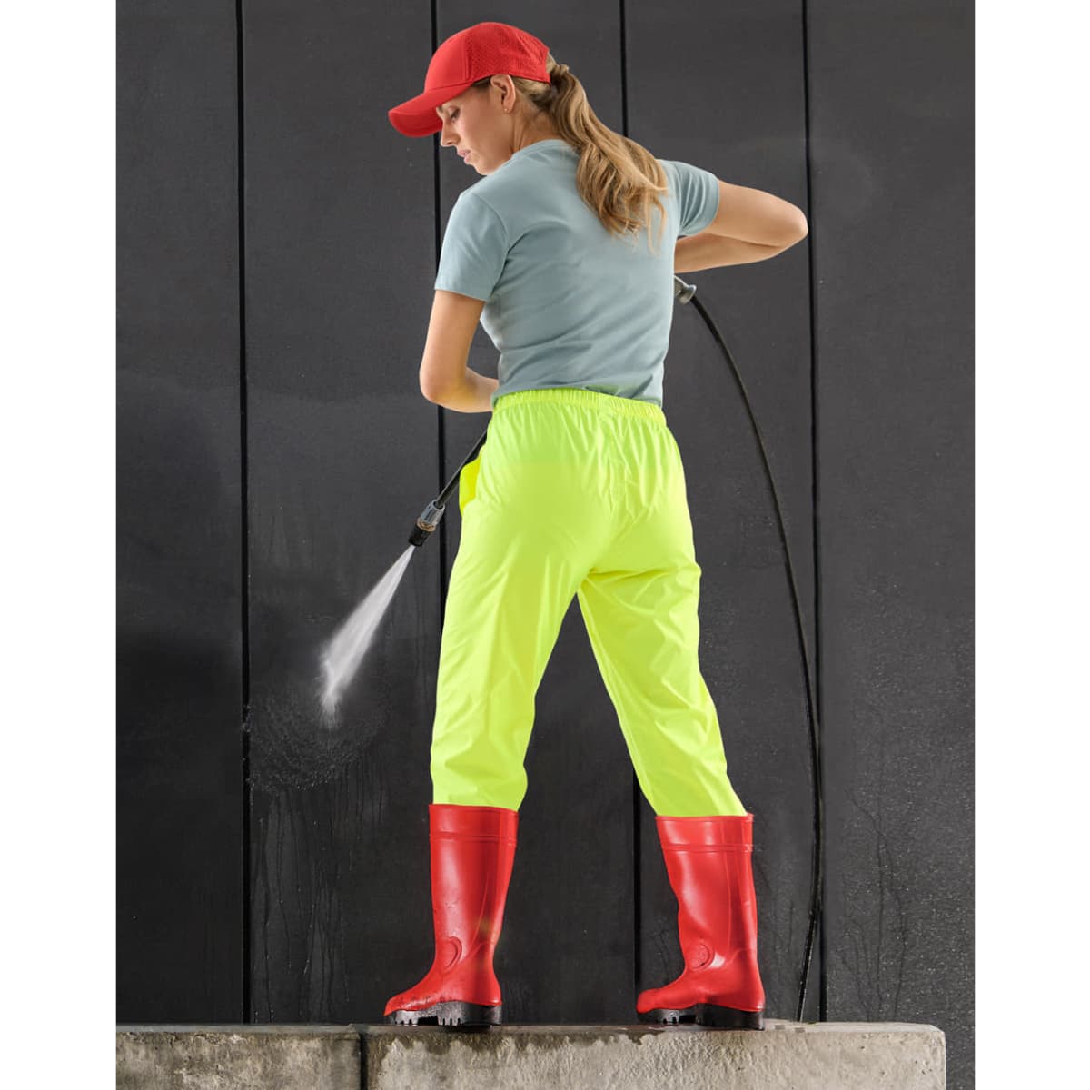 hp02_yellow_female_01