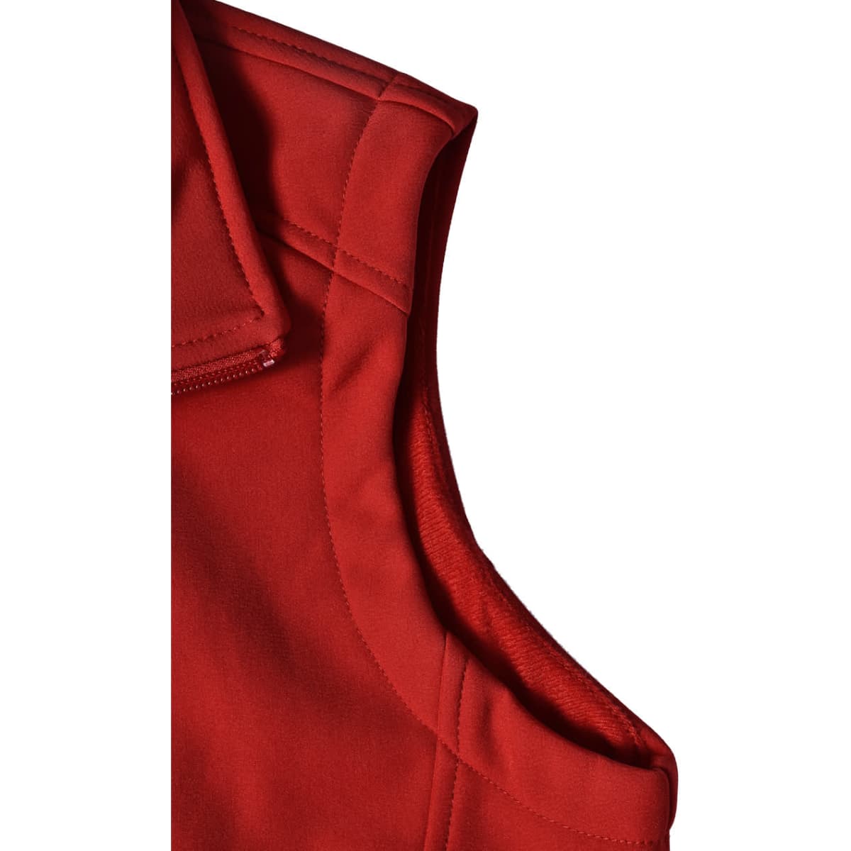 jk26_red_shoulder