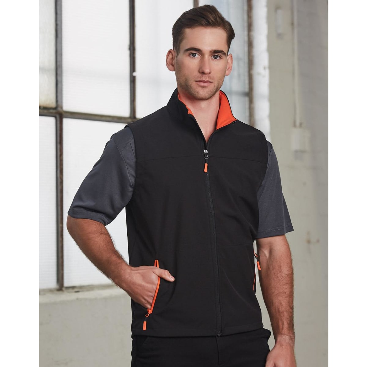 Men’s Softshell Contrast Vest