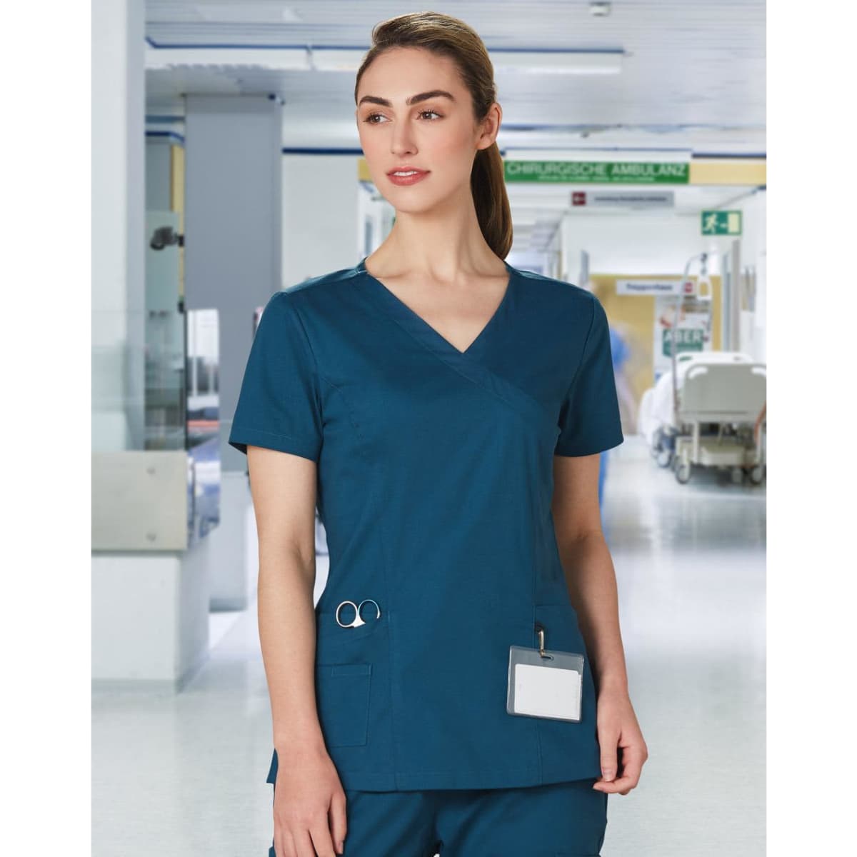 Ladies’ Solid Colour S/S Scrub Top