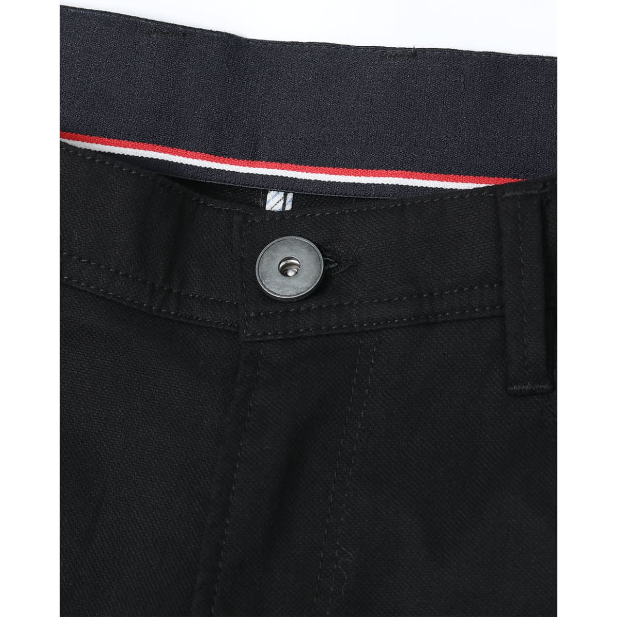 m9392_black_button