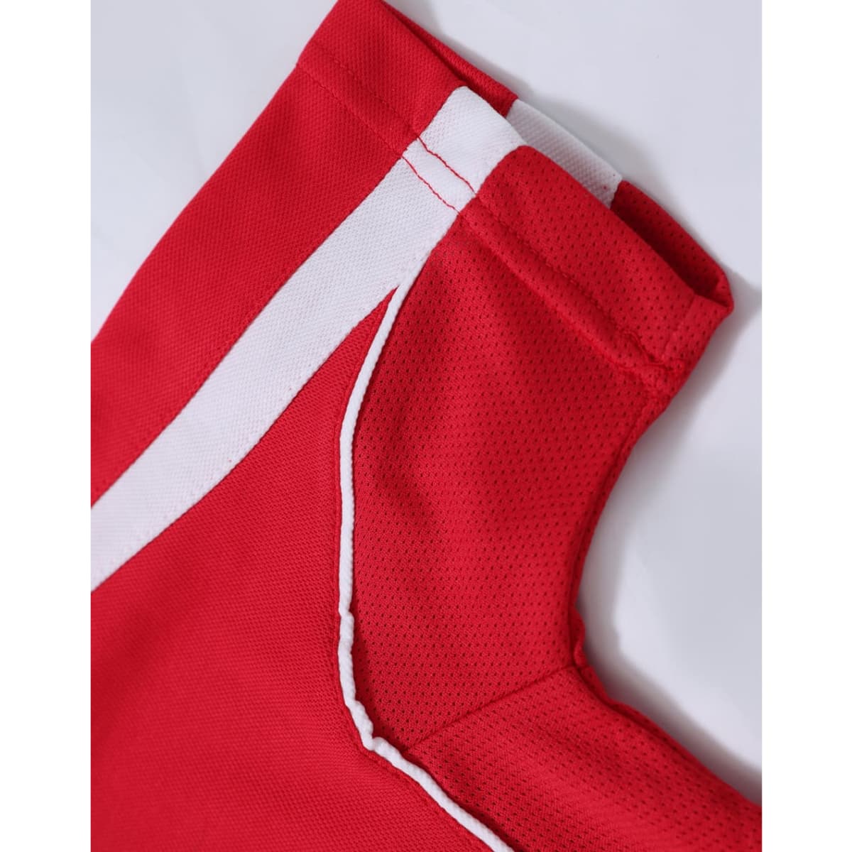 ps53k_redwhite_sleeve