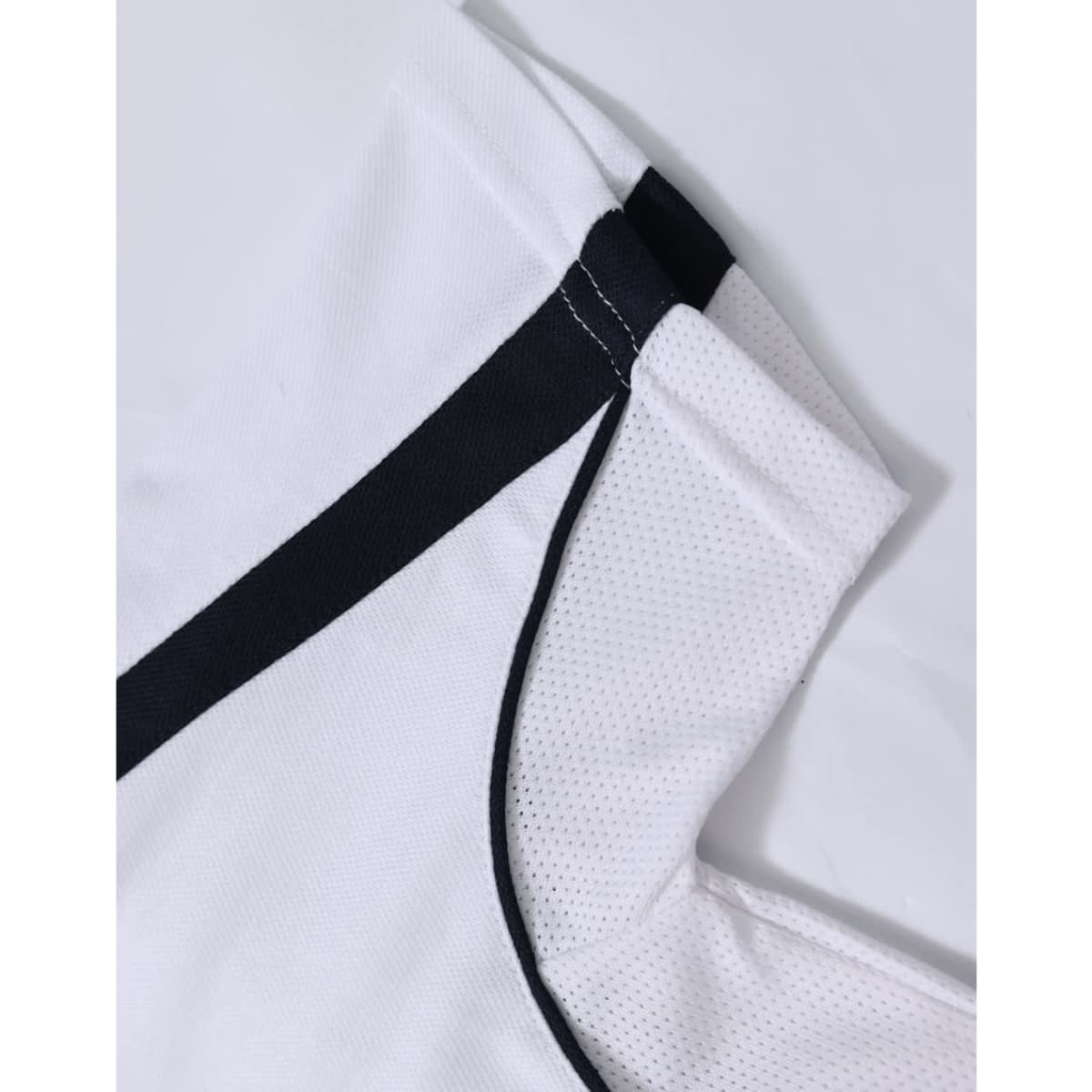 ps53k_whitenavy_sleeve
