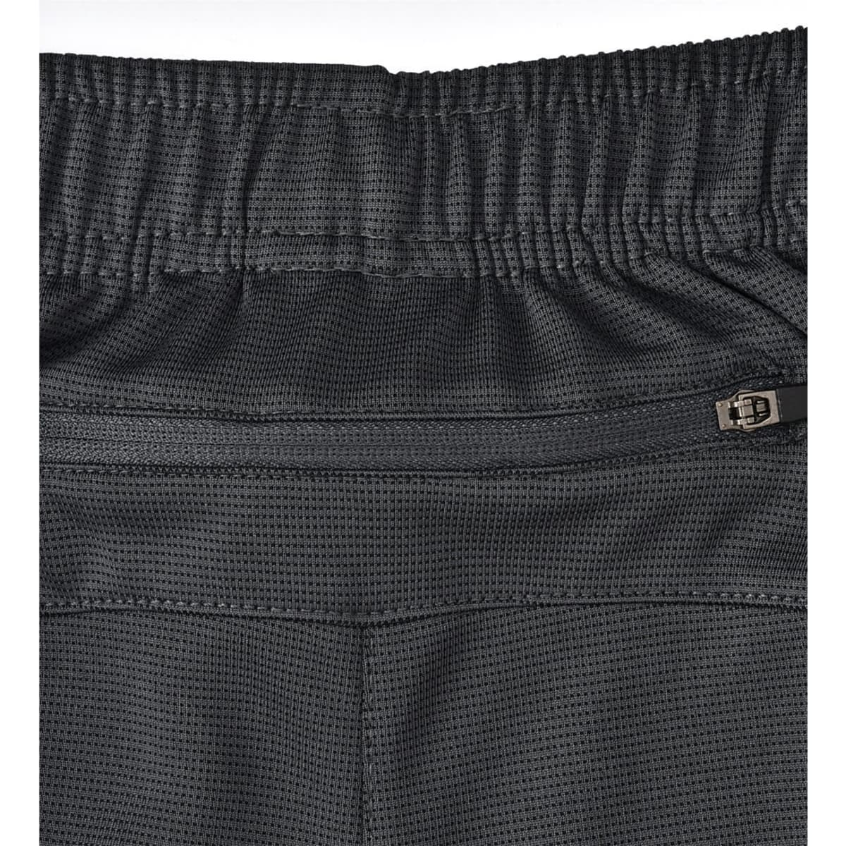 ss05_stormgrey_back_pocket
