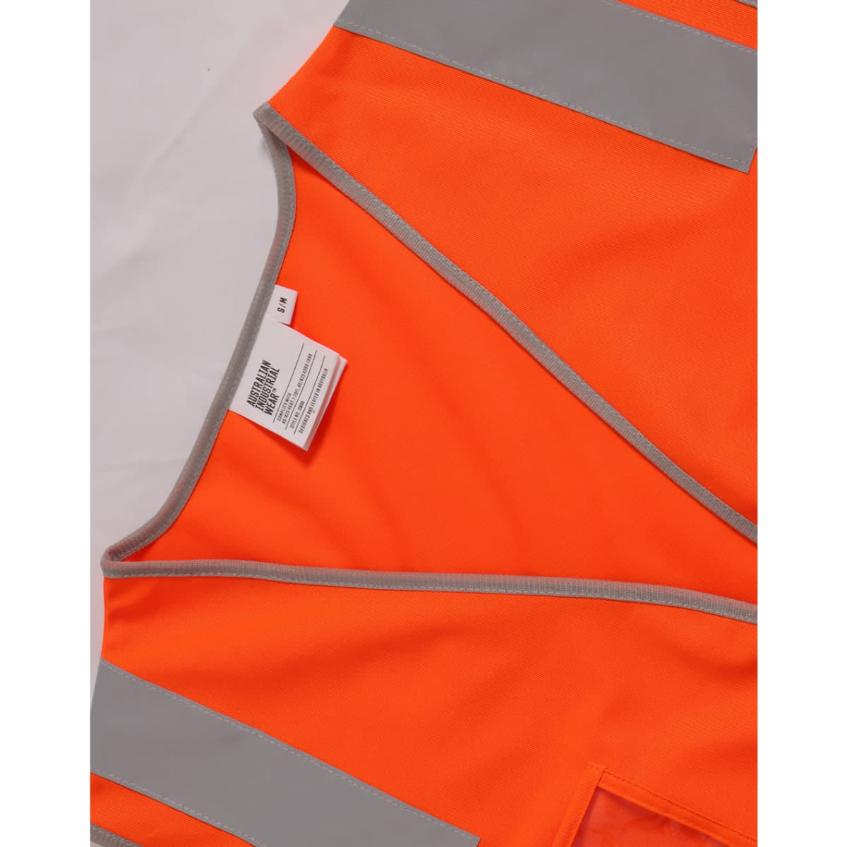 sw04_orange_neck