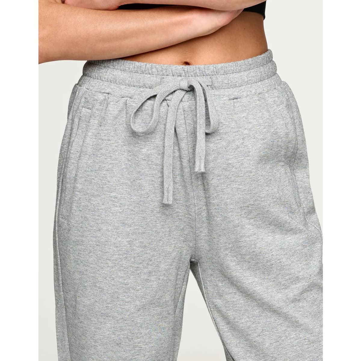 tp05_grey_model_waistdrawstrings