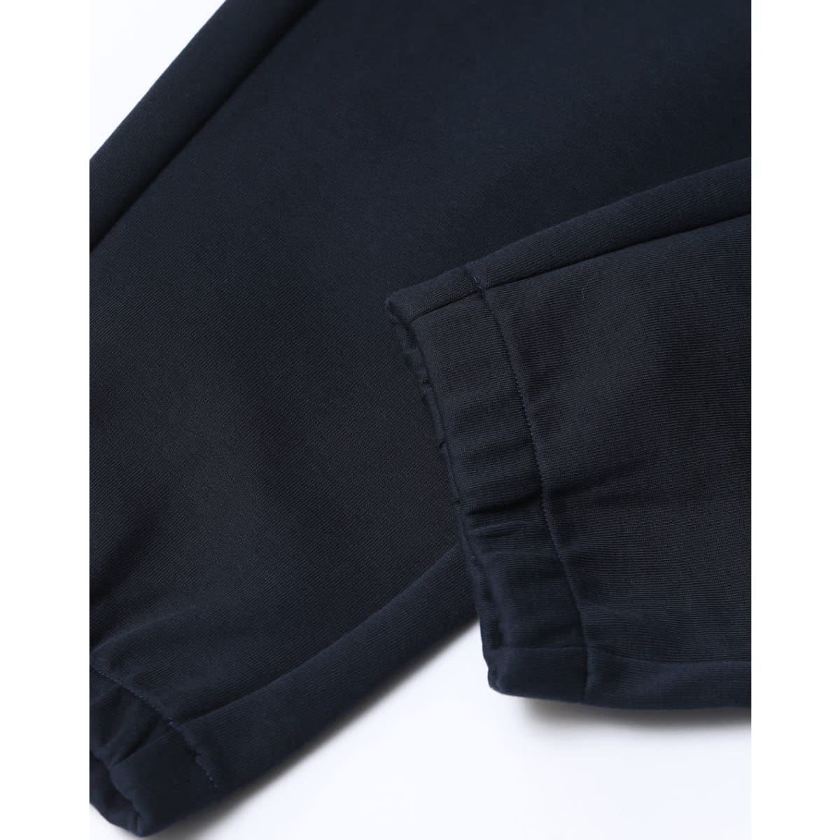 tp05_navy_leghems