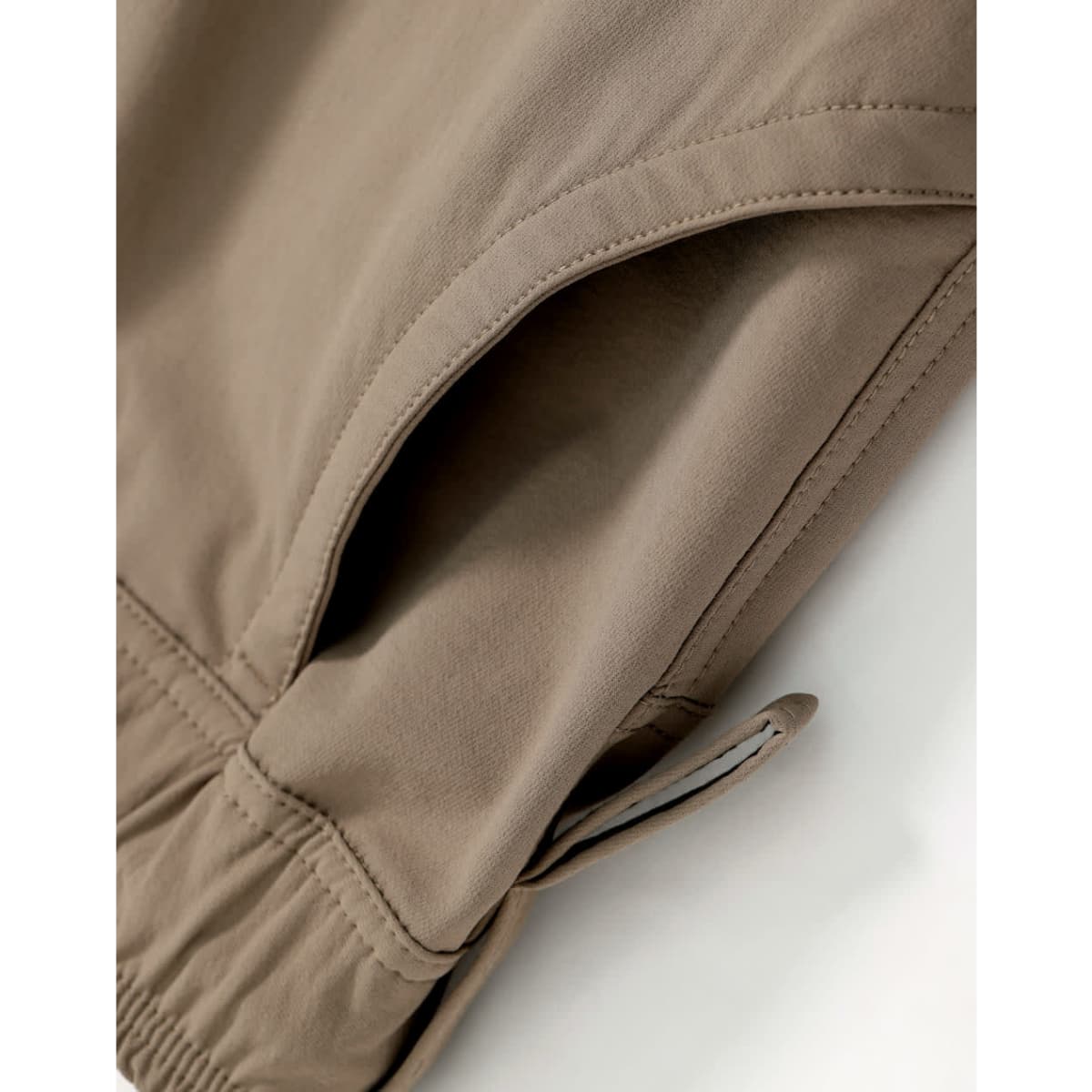 wp30_khaki_hangeronpocket