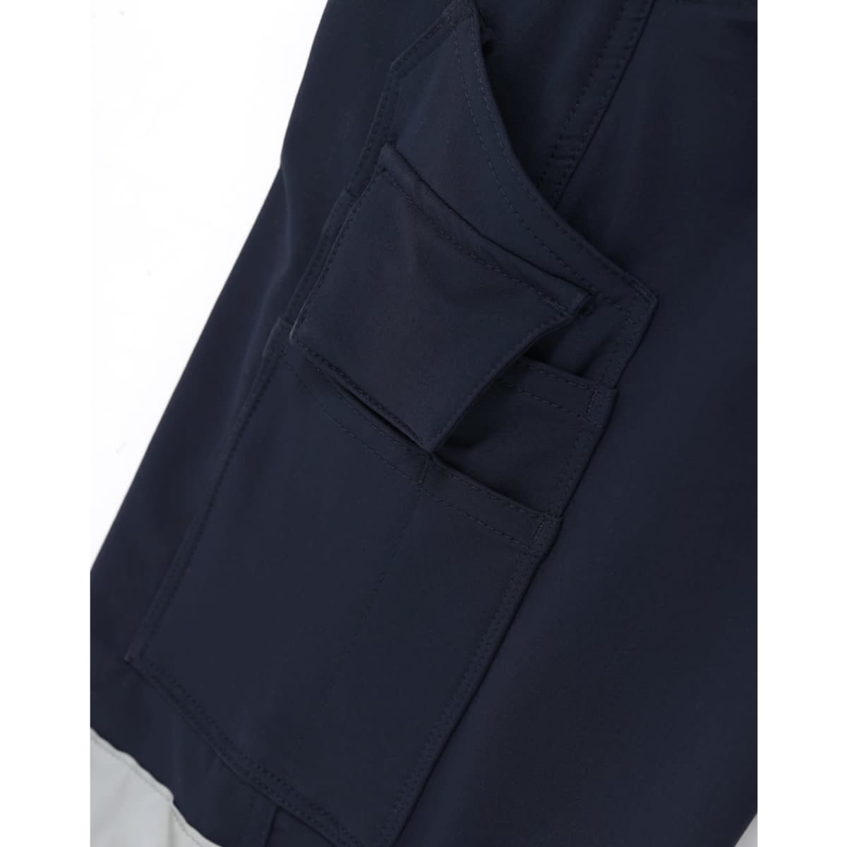 wp30hv_navy_rightlegpockets