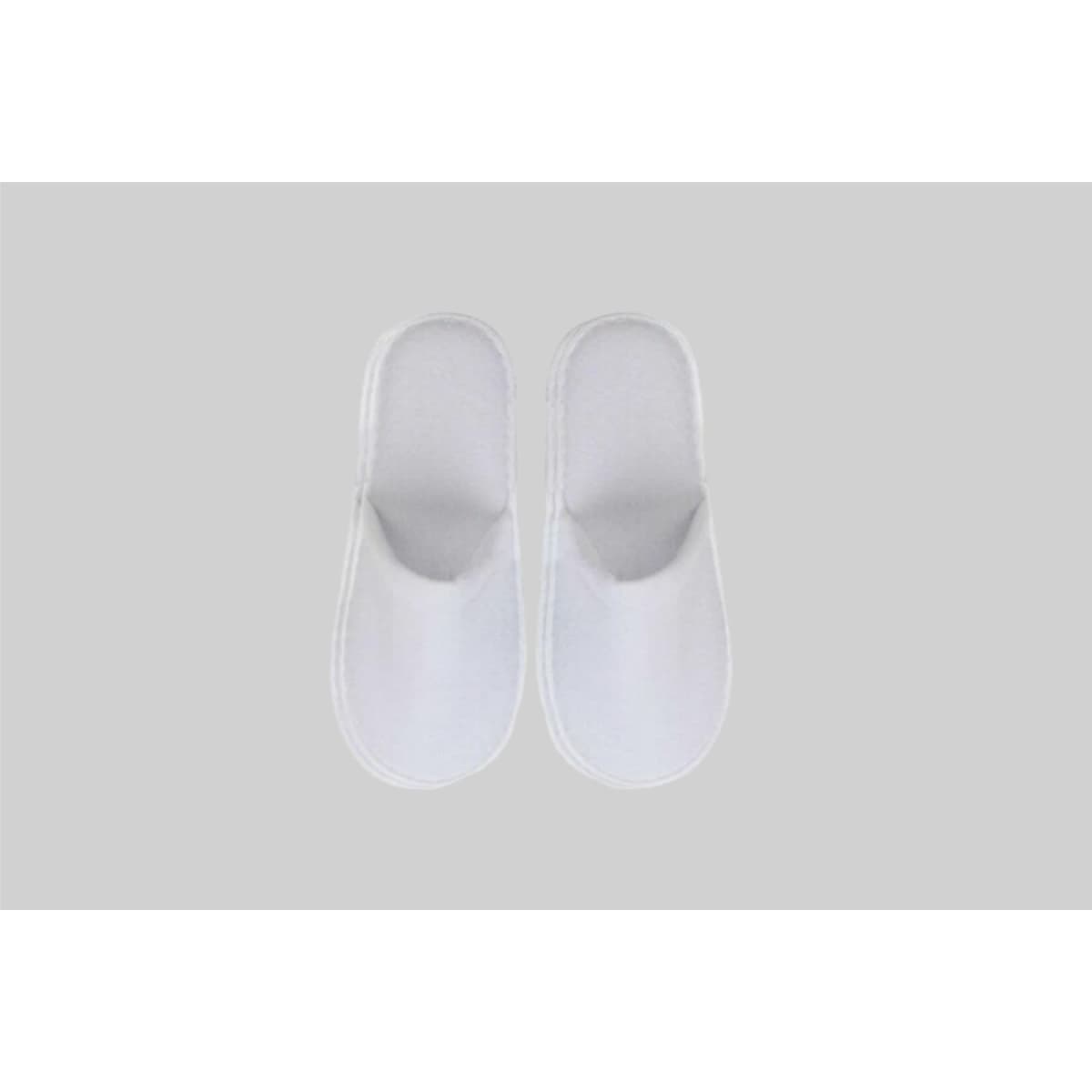 White closed-toe spa bathroom slippers, featuring a simple design and soft fabric. Ideal for a relaxing experience.