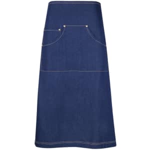 A denim apron in dark blue, featuring two pockets and contrasting stitching. It has a logo on the fabric.
