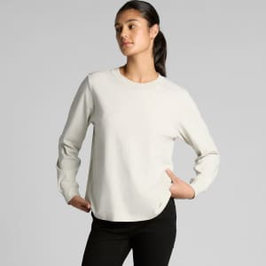 A long-sleeve, light grey T-shirt featuring a casual fit and a subtle logo.