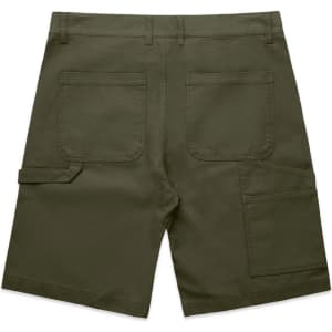 Utility shorts in olive green with multiple pockets and a plain design on the back. Features a logo.