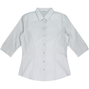 Light grey button-up shirt with 3/4 sleeves, featuring a tailored fit and a logo on the collar.
