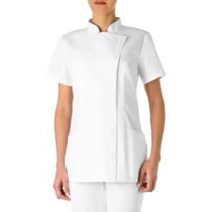 A white tunic with short sleeves, featuring a curved front and two side pockets, has a branding logo.