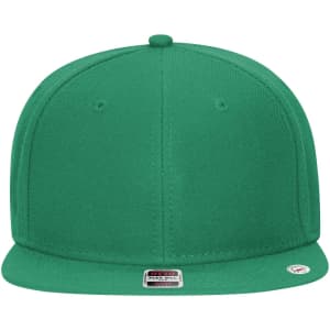 A green 6 panel mid profile snapback cap with a flat brim and an adjustable strap at the back.