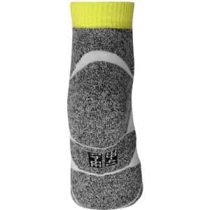 Sport sneaker socks in grey with a yellow cuff, featuring a textured design and a logo.