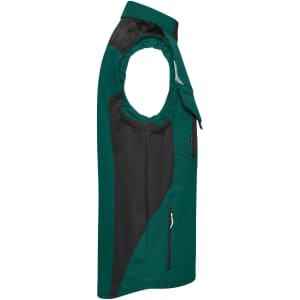 A softshell vest in green and black with a zip pocket and logo. Suitable for workwear and outdoor activities.