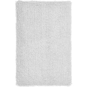 A fluffy white wristband with a textured surface, featuring a logo. Ideal for exhibitions and events.