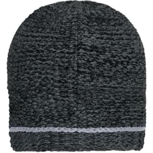 A coarse knitted beanie in dark grey with a contrasting trim. Features a logo on the side.
