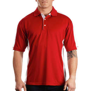 A red and white moisture-free mesh polo shirt featuring a collar and three buttons, with a logo on the chest.