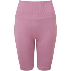 Ribbed seamless cycle shorts in a soft mauve colour, featuring a high waistband and a form-fitting design.