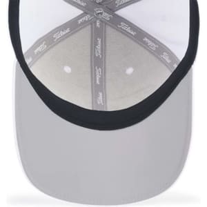A grey cap featuring a mesh design with an interior logo band. Ideal for golf enthusiasts.