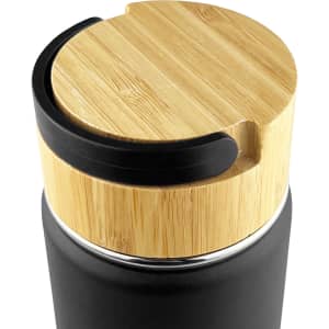 A drink bottle with a black body and a bamboo lid featuring a curved opening. It has a sleek, modern design.
