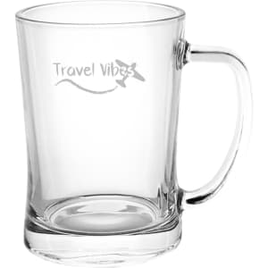 A glass beer mug featuring a clear design, with a handle and an engraved logo, ideal for enjoying beverages.