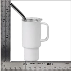 A drink bottle in white with a metal straw and a handle, featuring a lid and a logo.