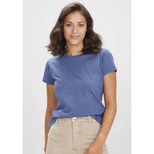 A short-sleeve women's t-shirt in a soft blue colour, featuring a classic fit and a branding logo.