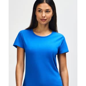 A blue ladies' t-shirt in a relaxed fit, featuring short sleeves and a round neckline. It has a logo.