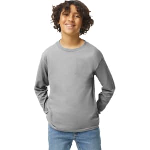 A youth long sleeve t-shirt in grey, featuring a round neck and casual fit, with a logo present.