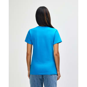 A midweight ladies T-shirt in vibrant turquoise, featuring a logo on the back and a comfortable fit.