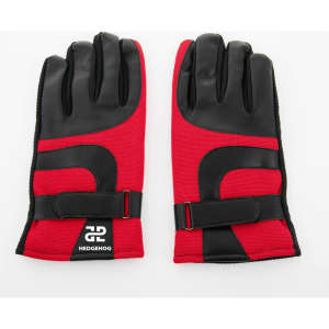 Waterproof ski gloves in red and black, featuring a logo and adjustable velcro straps. Suitable for cold weather activities.