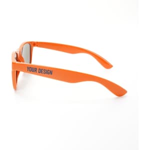 Retro sunglasses in vibrant orange with a logo on the side. Ideal for leisure and outdoor activities.