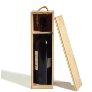 A wooden single wine bottle box in natural colour, featuring a rope handle and an open lid revealing a wine bottle inside.