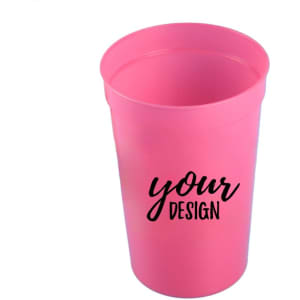 A pink 22 oz. plastic stadium cup featuring a logo and space for personalised design.
