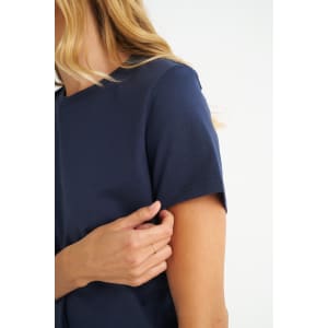 A navy blue ladies’ t-shirt with short sleeves, featuring a smooth fabric and simple design.