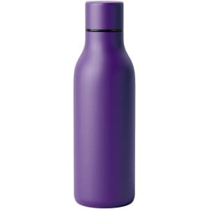 A drink bottle featuring a sleek design in purple, made of thermal material with a lid and branding.