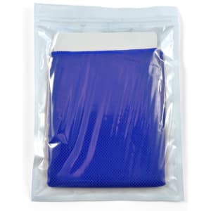 A cooling towel in a blue mesh texture, packaged in a transparent pouch.