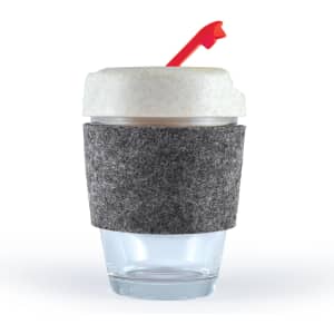 A reusable coffee cup with a speckled lid, black RPET band, and a red straw.