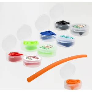 A set of silicone straws in various colors, with several containers displaying different colored straws and lids.