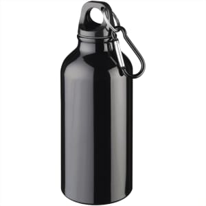 A drink bottle in shiny black, featuring a carabiner for easy attachment and a simple design.
