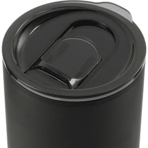 A drink bottle with a black matte finish and a sleek lid featuring a sliding opening. It has a straw and logo.