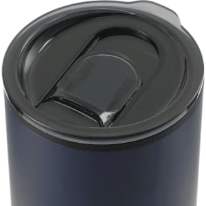 A drink bottle featuring a navy exterior, a black lid, and a stainless steel straw, with a logo visible.